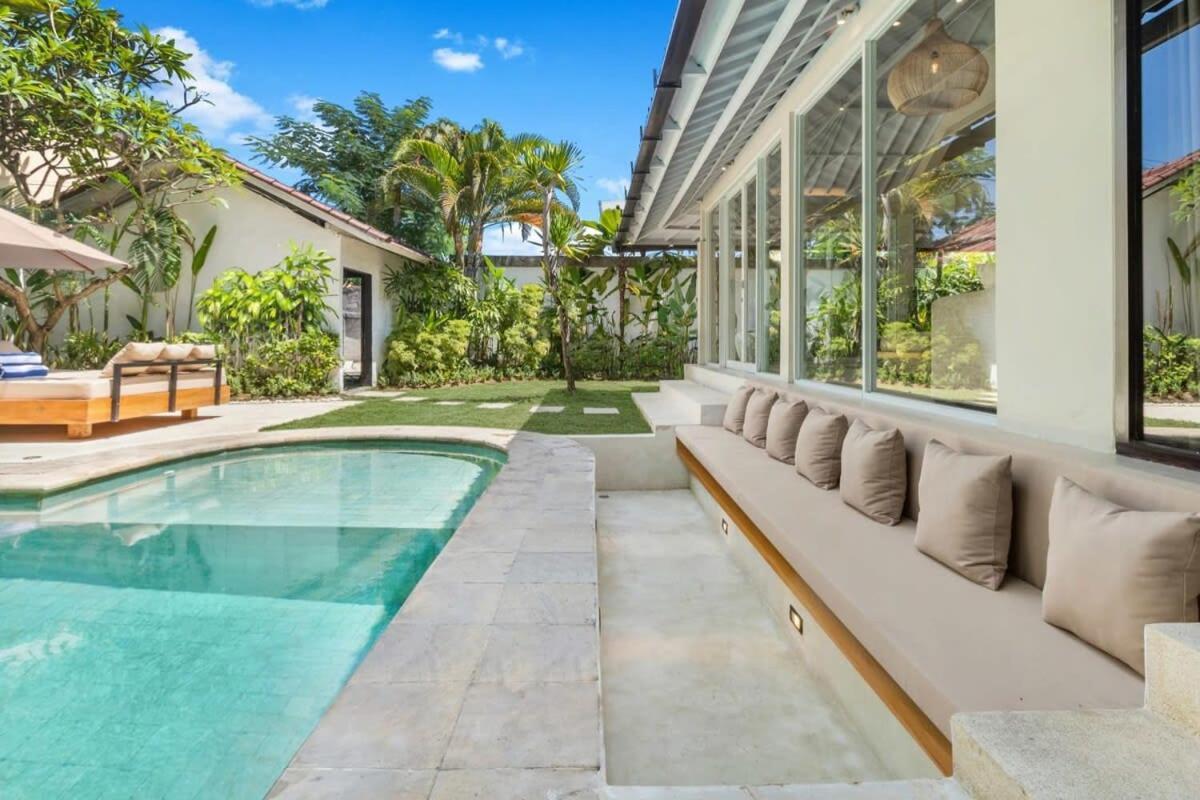 Villa New York - 4 Bdr Pool Luxury Villa, Next To The Forge Bali Seminyak  Exterior photo