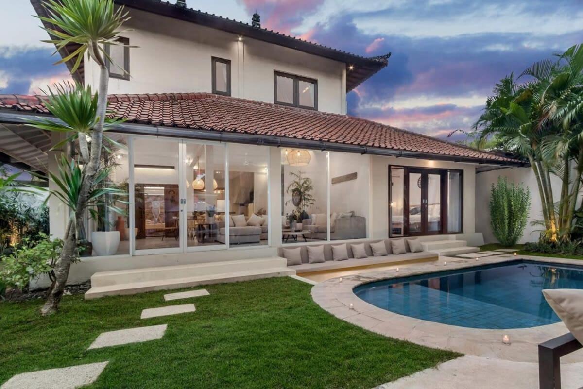 Villa New York - 4 Bdr Pool Luxury Villa, Next To The Forge Bali Seminyak  Exterior photo