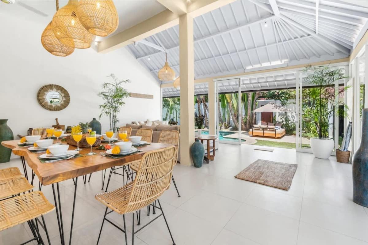 Villa New York - 4 Bdr Pool Luxury Villa, Next To The Forge Bali Seminyak  Exterior photo